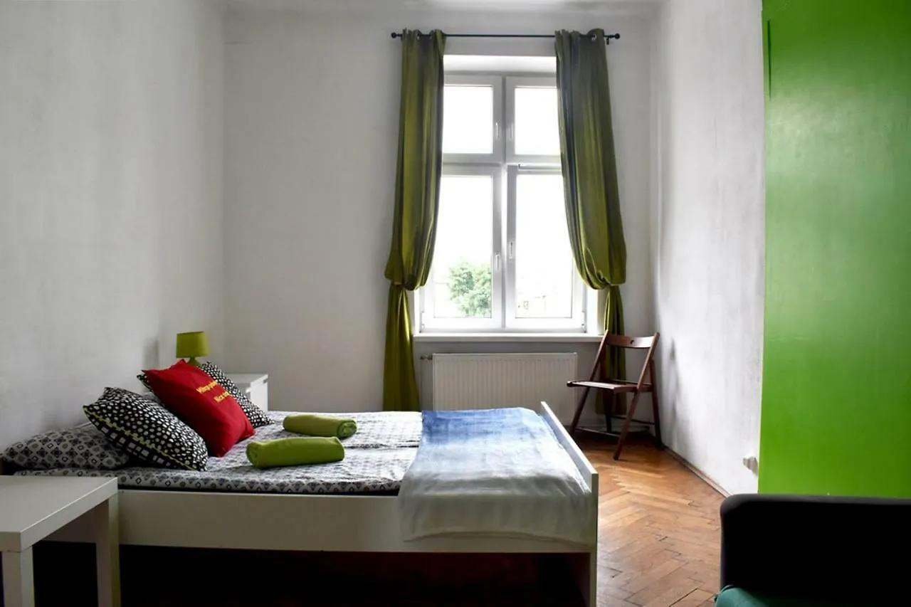 Hostel Good Bye Lenin Revolution Krakau