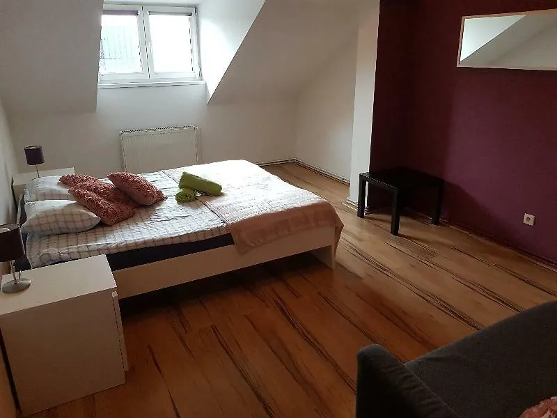 Hostel Good Bye Lenin Revolution Krakau
