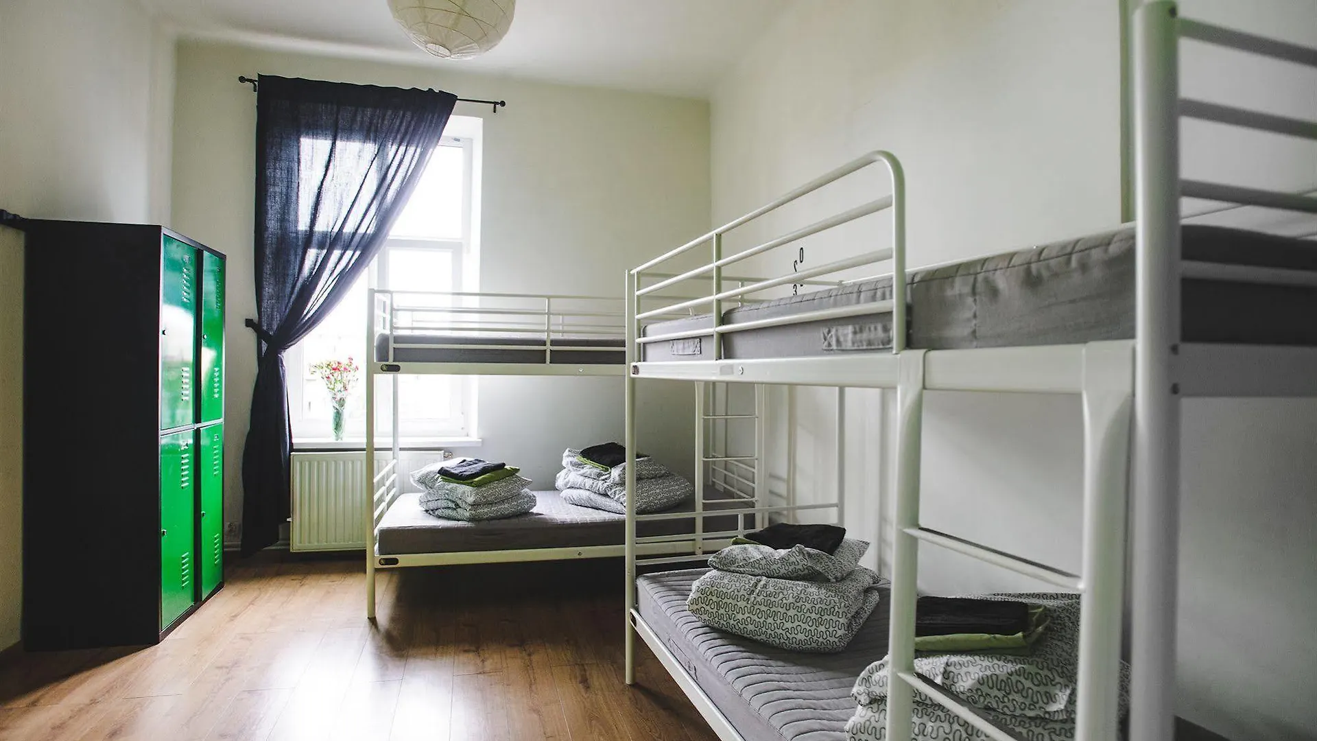 Good Bye Lenin Revolution Hostel Krakow