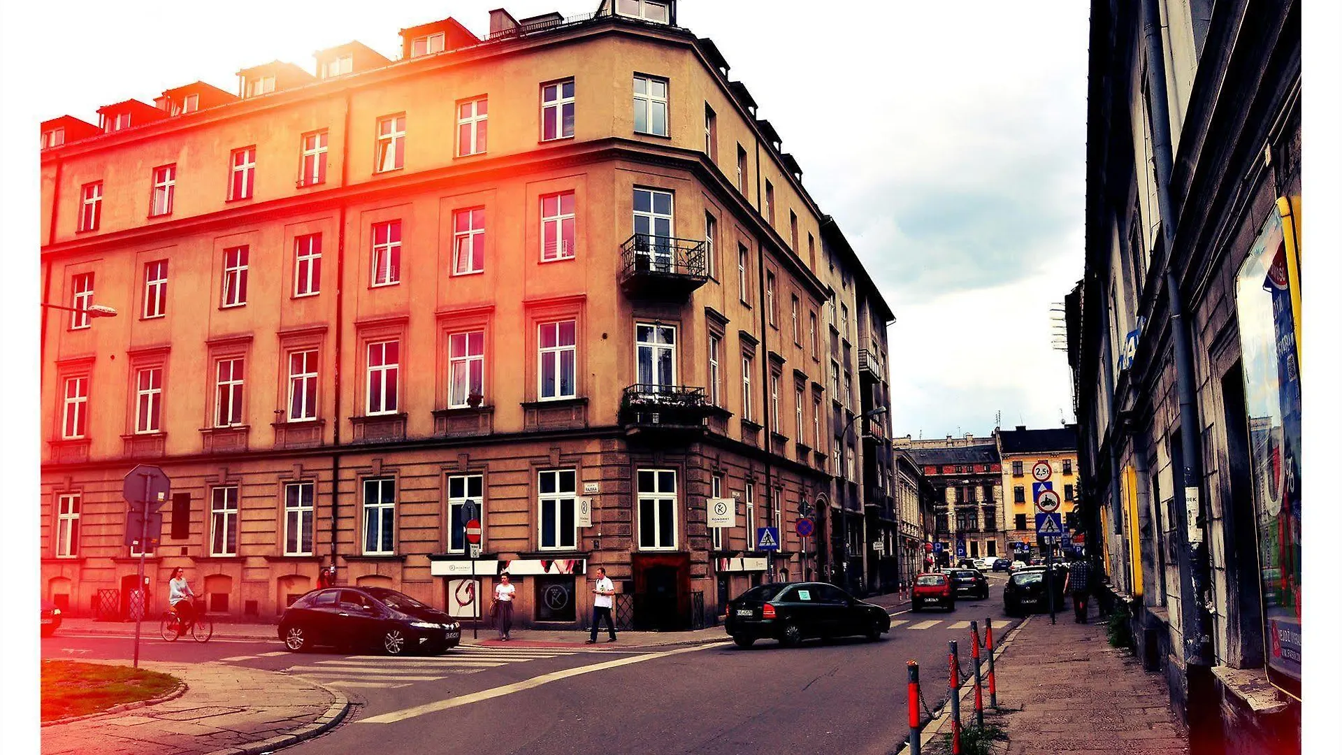 Good Bye Lenin Revolution Hostel Krakow